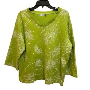 SunBay Women's XL Lime Green Floral V-Neck 3/4 Sleeve Blouse Casual